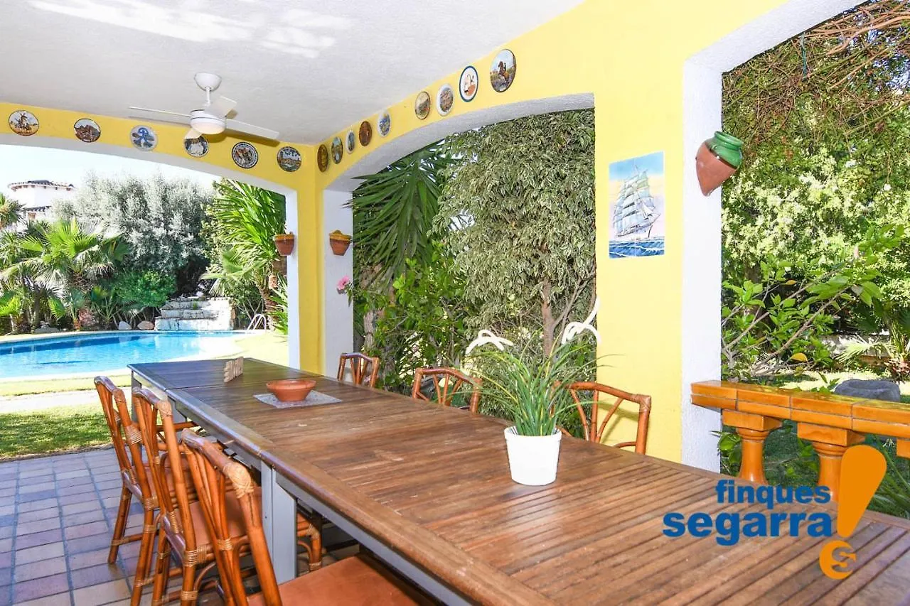 Villa Maite Roda de Bará Spanien